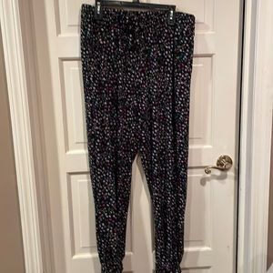 Eloquii beautiful flowered pant elastic waist and elastic ankle hem size 14/16